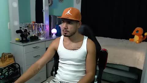 Chriss Morales online show from February 3, 1:40 pm