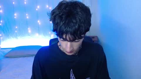 kenny online show from December 4, 6:11 pm