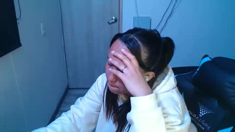 kenshi2302 online show from December 2, 10:19 pm