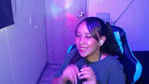 kenshi2302 online show from February 16, 8:51 pm