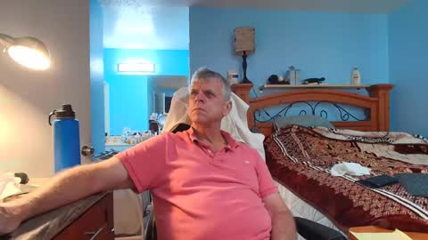 Snapshot of kent_ham chatting on October 9, 11:32 pm kent_ham online show from October 9, 11:32 pm