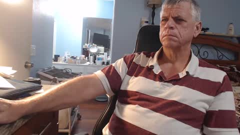 Snapshot of kent_ham chatting on September 27, 10:18 pm kent_ham online show from September 27, 10:18 pm