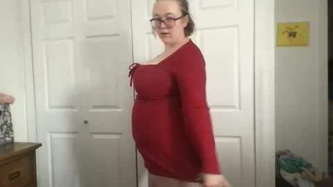 kenzibb online show from February 7, 5:16 pm