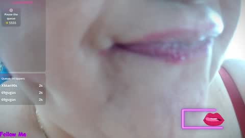 K E R L Y online show from October 30, 10:54 pm