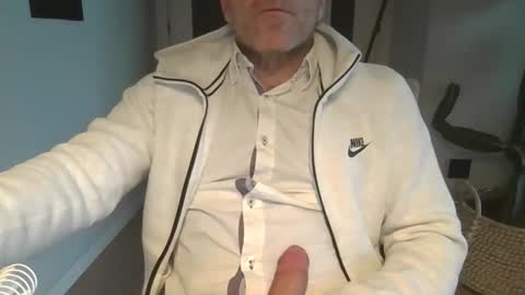 Anton online show from February 1, 4:59 pm