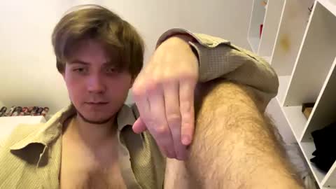 Kero online show from March 7, 5:38 pm