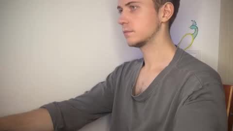 Kero online show from October 14, 9:51 pm