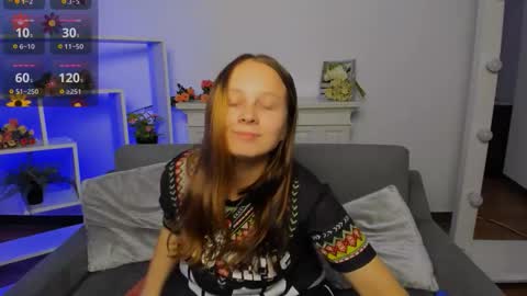 Snapshot of ketrin_n_ chatting on October 8, 8:26 pm Ketrin online show from October 8, 8:26 pm