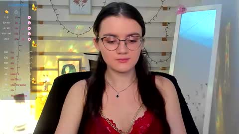 Snapshot of ketrin_pirsss chatting on October 10, 7:41 pm Ketrin online show from October 10, 7:41 pm