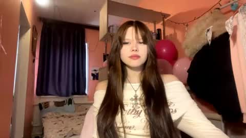 Lina online show from April 17, 5:43 am