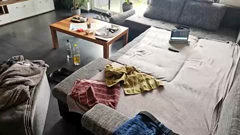 Nicoalone14 online show from November 18, 9:01 am