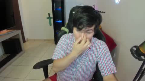 Kevin online show from October 31, 11:38 pm