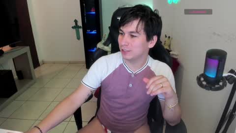 Kevin online show from December 3, 11:51 pm