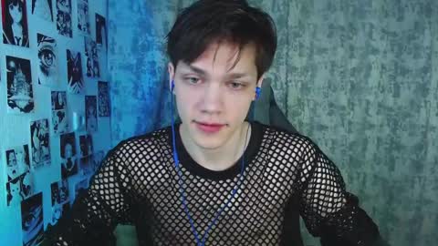 Snapshot of kevin_joestar chatting on October 15, 4:38 am Kevin online show from October 15, 4:38 am