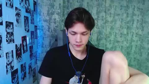 Kevin online show from November 13, 4:48 am