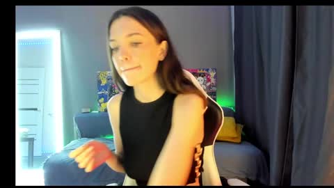 Snapshot of keyli_ink chatting on March 11, 8:41 am Keyli online show from March 11, 8:41 am