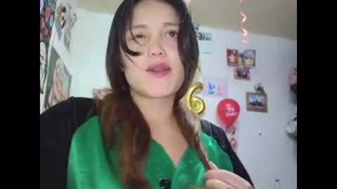 kha hot online show from March 5, 4:57 pm