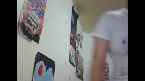 kha hot online show from February 4, 5:12 pm