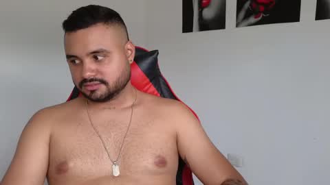 khalid ferrer online show from February 25, 9:04 pm