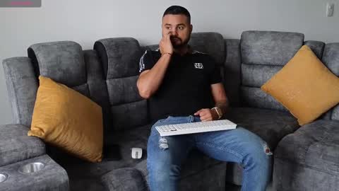 khalid ferrer online show from March 6, 12:52 pm