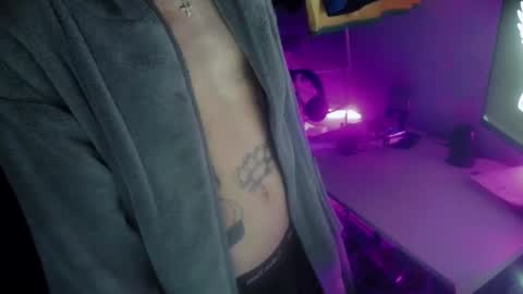 khalifa_g online show from February 20, 9:22 am