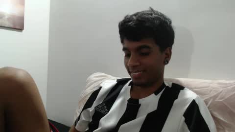 khevinlopezonig online show from February 1, 1:12 am