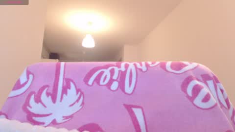 Khloe online show from January 24, 3:55 pm