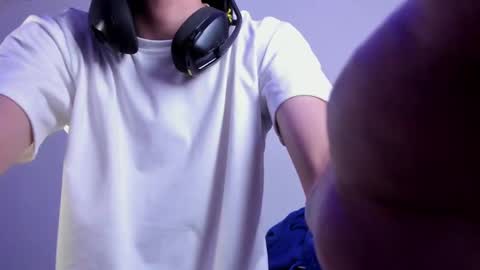 khozler_ online show from February 14, 8:52 am