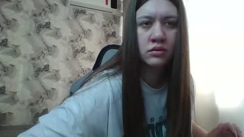 kianna_dior_ online show from February 12, 10:30 am