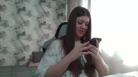 kianna_dior_ online show from March 2, 8:54 am