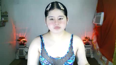 Snapshot of kianna_schmitz chatting on September 18, 5:33 am Your SweetGirl Ts online show from September 18, 5:33 am