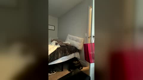 kiannaluv online show from January 11, 5:08 pm