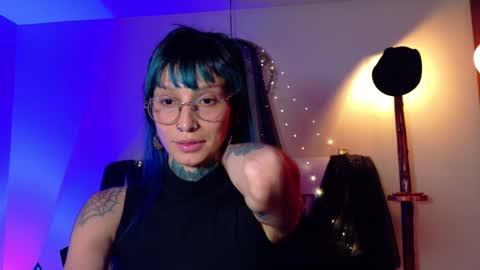 Snapshot of kiannamills chatting on October 7, 6:37 pm Kianna online show from October 7, 6:37 pm