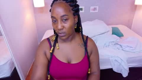Snapshot of kiara_evanss chatting on September 18, 11:31 pm Kiara online show from September 18, 11:31 pm