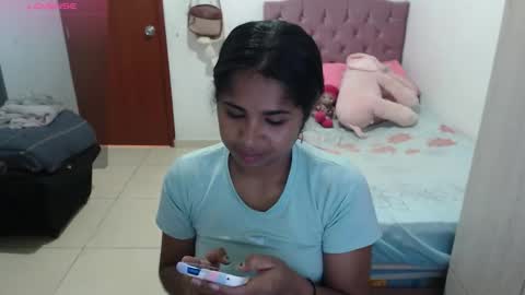 Kiara online show from November 22, 5:00 pm