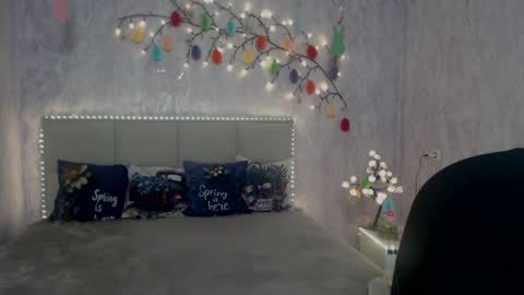 Kara online show from April 10, 6:01 pm