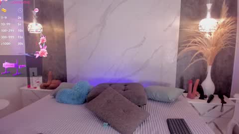 Kim Thompson online show from September 21, 12:25 am