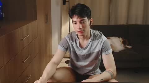 kikeruiz 19 online show from December 1, 4:27 pm