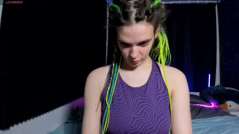 Kiki online show from December 5, 10:03 am