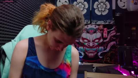 Kiki online show from February 4, 10:41 am