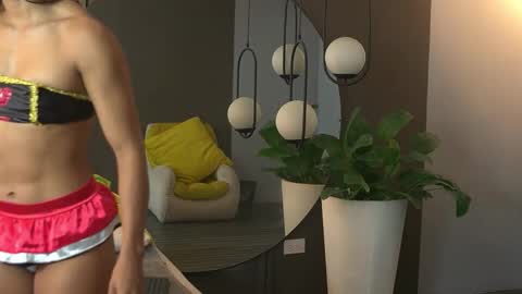 Snapshot of kim_beckett chatting on October 1, 2:16 pm Kim online show from October 1, 2:16 pm