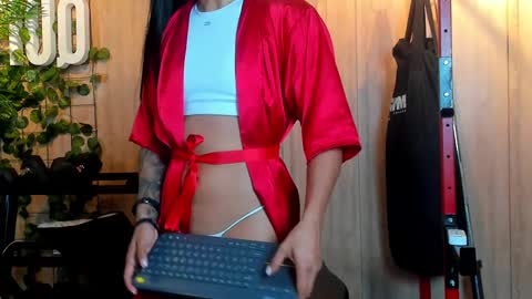Snapshot of kim_beckett chatting on February 22, 4:09 pm Kim online show from February 22, 4:09 pm