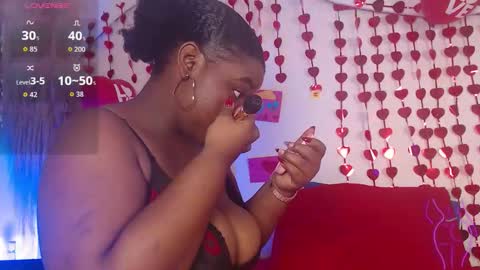 Kim  Follow me please online show from February 11, 3:21 am