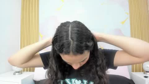 Snapshot of kim_lennon chatting on September 20, 4:54 pm K I M online show from September 20, 4:54 pm
