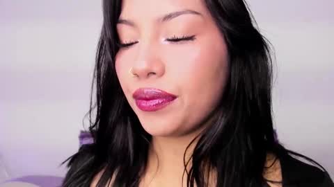 kim_mouth17 online show from March 28, 2:24 am