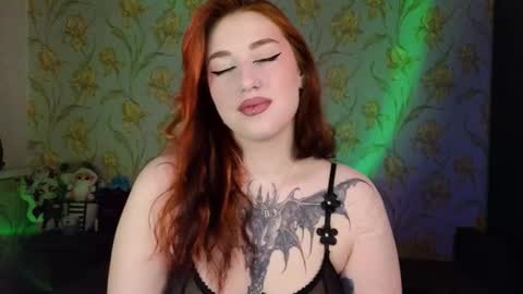 Snapshot of kim_possible1 chatting on September 20, 6:27 am Hi Im Kimberly but u can call me Kim. Turn on ur sound i love to talk and moan online show from September 20, 6:27 am