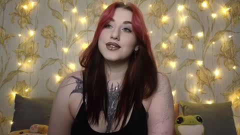 Snapshot of kim_possible1 chatting on December 6, 10:55 am Hi Im Kimberly but u can call me Kim. Turn on ur sound i love to talk and moan online show from December 6, 10:55 am