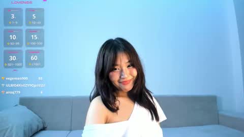 Snapshot of kim_sua chatting on October 12, 3:15 pm Su A online show from October 12, 3:15 pm