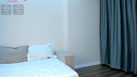 Su A online show from October 26, 4:06 pm