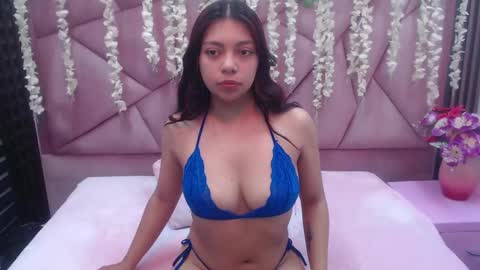 kim_sweet_69 online show from January 6, 1:15 pm